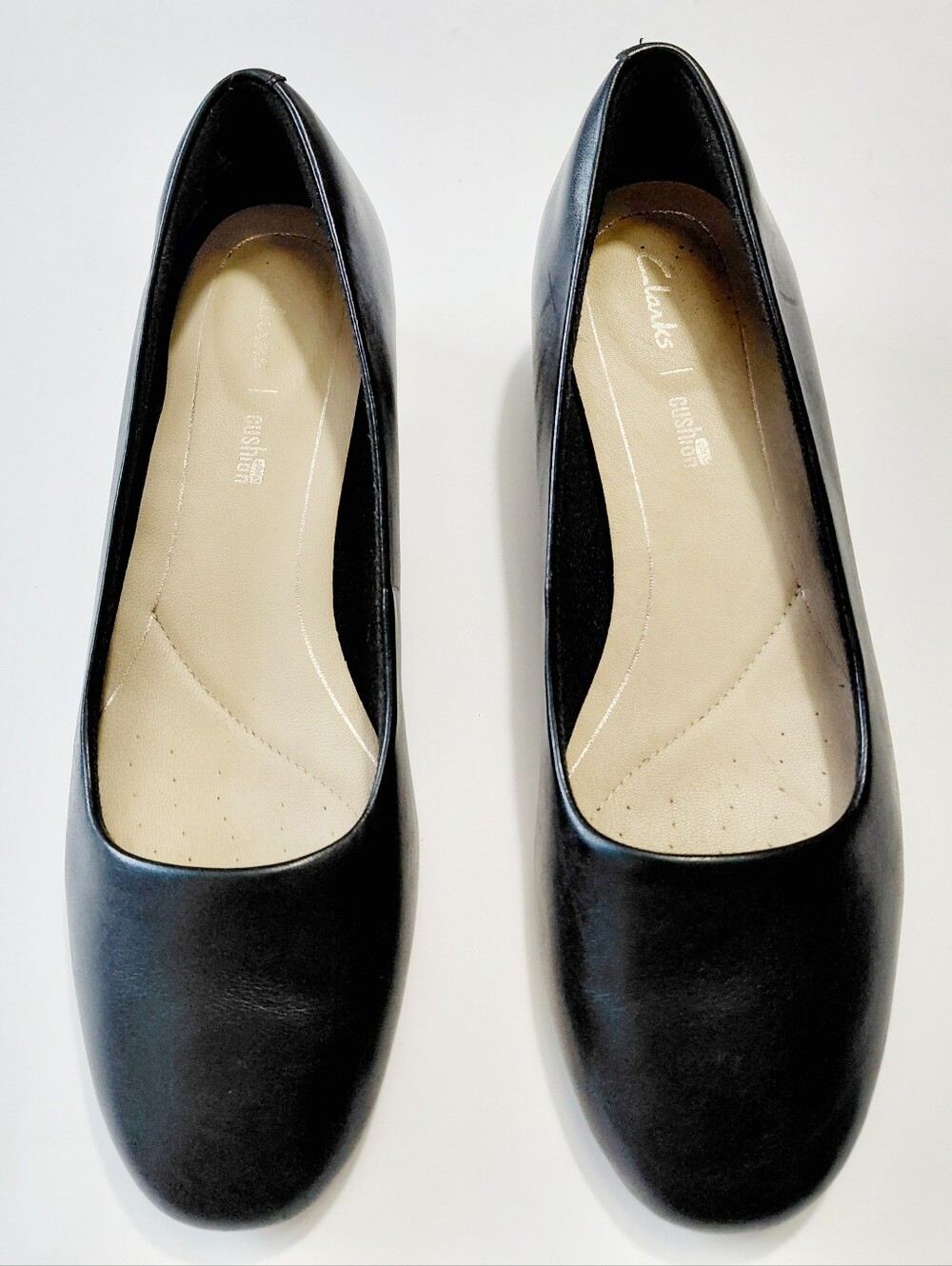CLARKS Women's Orabelle Alice  Black Leather Pumps Size 7M